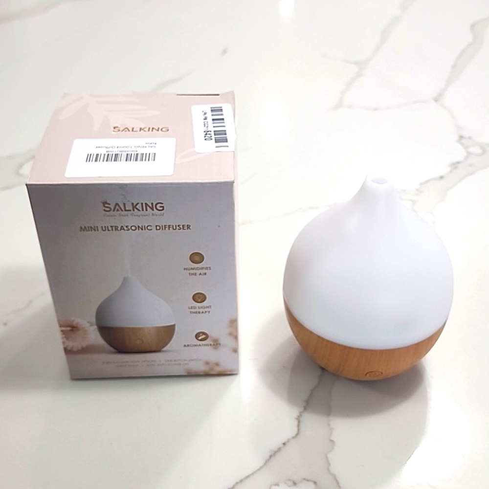Mini ultrasonic diffuser
